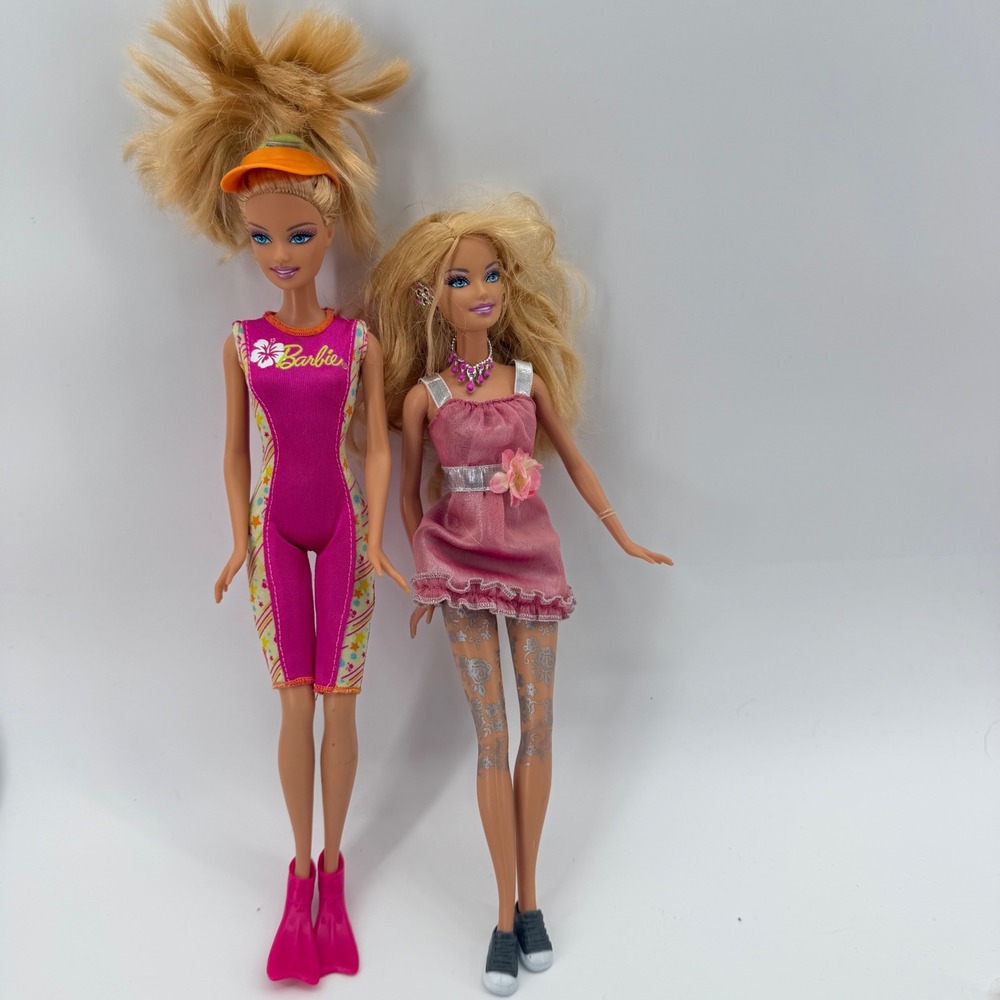 Barbie Fashion‎ 2 Doll Lot Kids OS Pink 1999 Mattel Wetsuit & Floral Dress Set